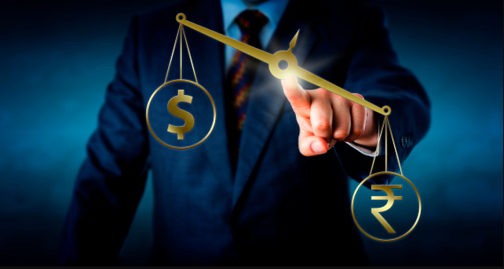 US Dollar Rises Amid Losses, But its Weak Outlook Remains Intact
